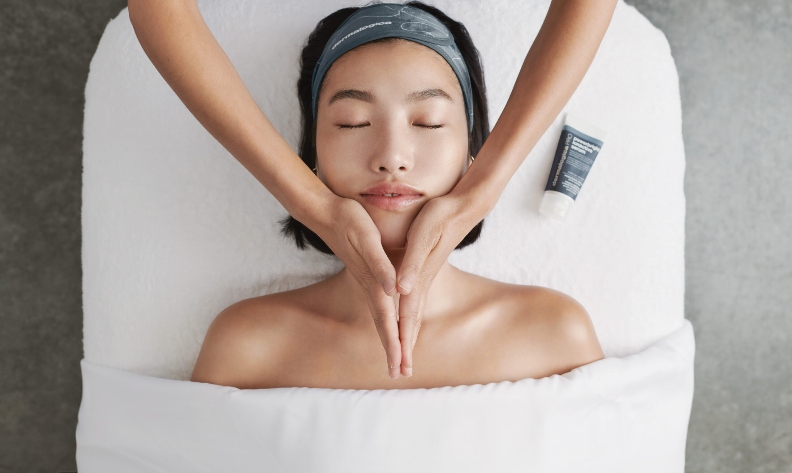 Dermalogica Pro Clear Gesichtsbehandlung – Die profes­sionelle Lösung für unreine und zu Akne neigende Haut